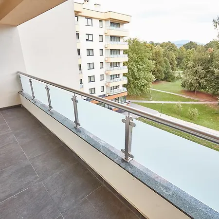 Panamera سراييفو