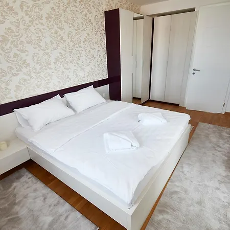 Panamera Apartment