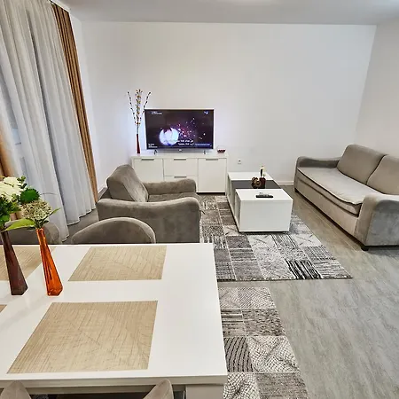 Panamera Apartament